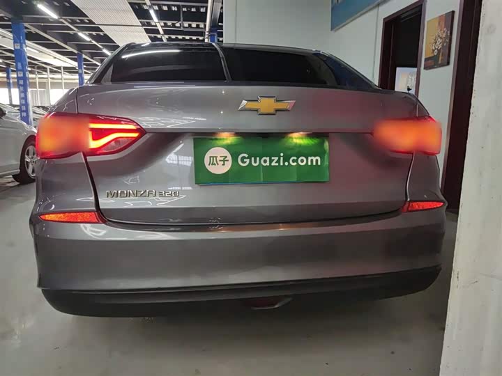 Фото 6 - Chevrolet Monza