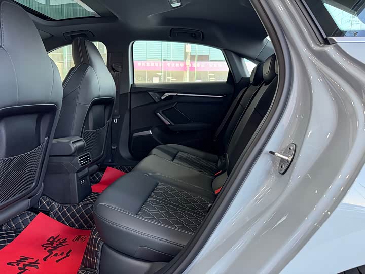 Фото 17 - Audi A3