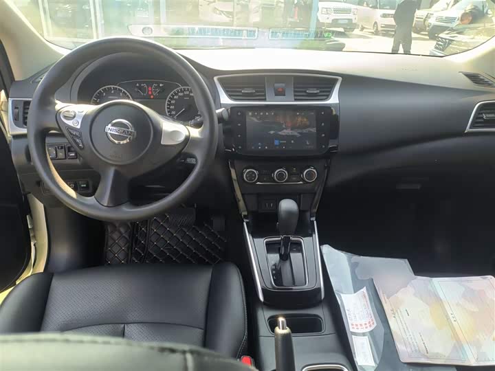 Фото 10 - Nissan Sylphy