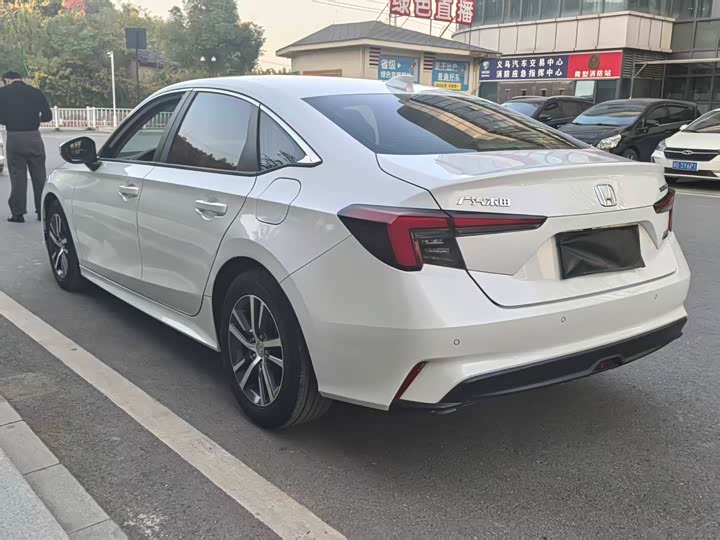 Фото 6 - Honda Integra