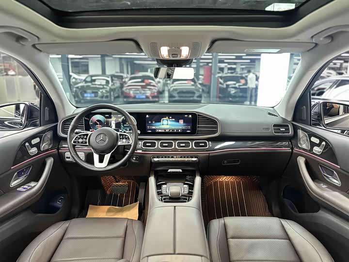 Фото 5 - Mercedes-Benz GLE-Class