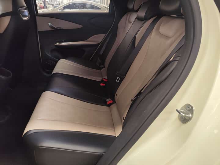 Фото 8 - BYD Dolphin