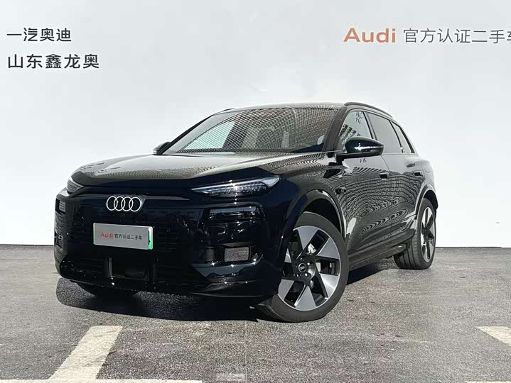 Фото 1 - Audi Q6L e-tron