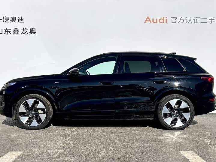 Фото 3 - Audi Q6L e-tron