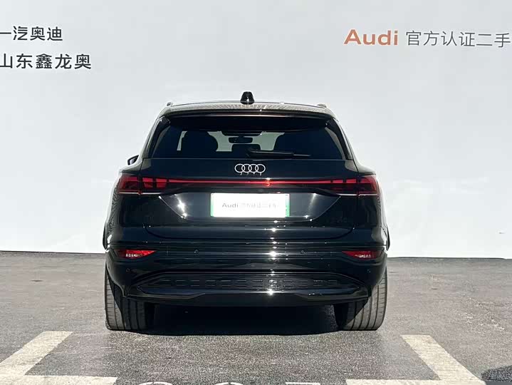 Фото 7 - Audi Q6L e-tron
