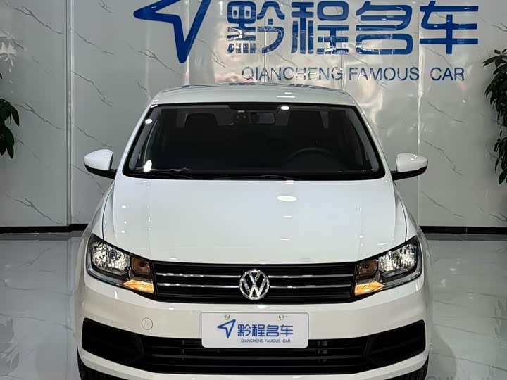 Фото 2 - Volkswagen Santana