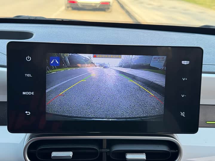 Фото 13 - Geely Galaxy Panda Mini