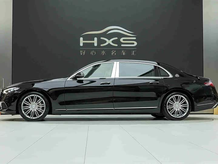 Фото 3 - Mercedes-Benz Maybach S-Class