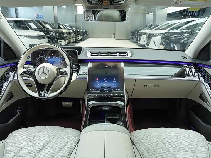 Фото 6 - Mercedes-Benz Maybach S-Class