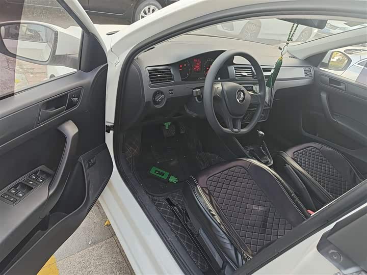 Фото 16 - Volkswagen Santana