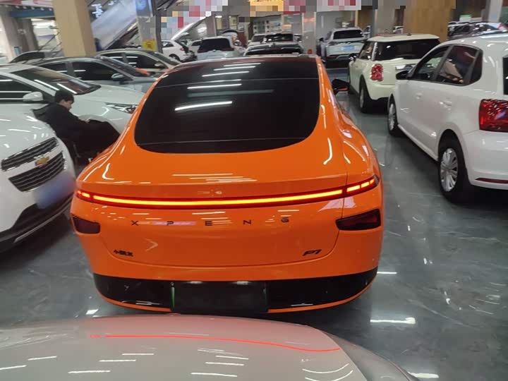 Фото 6 - XPeng P7