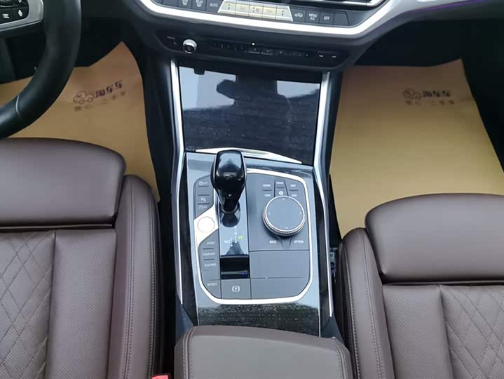 Фото 16 - BMW 3 Series