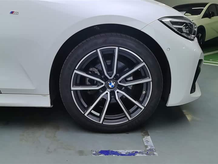 Фото 6 - BMW 3 Series