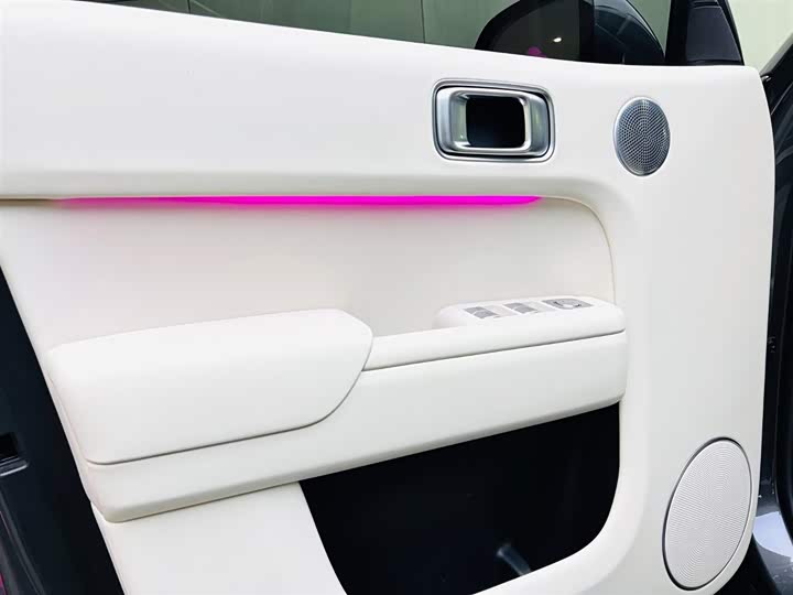 Фото 11 - LiXiang L9