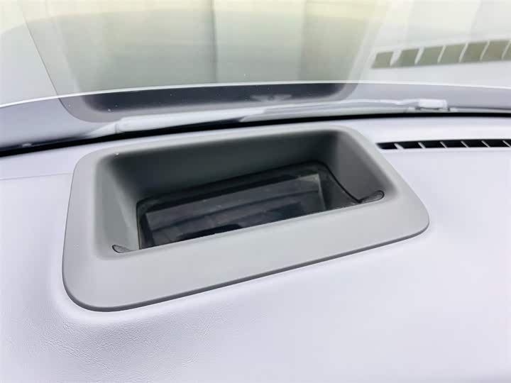 Фото 14 - LiXiang L9