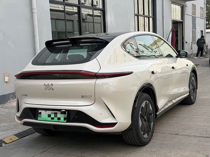 Фото 13 - IM motors LS7