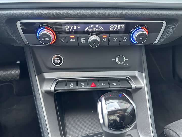 Фото 9 - Audi Q3