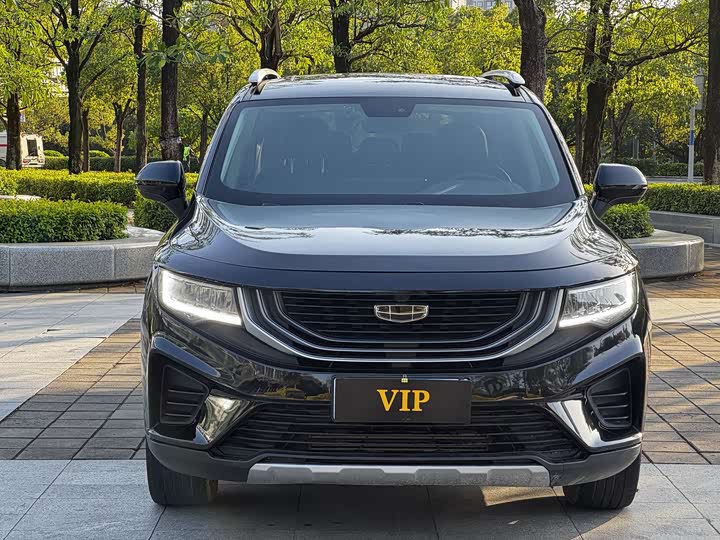 Фото 2 - Geely Okavango
