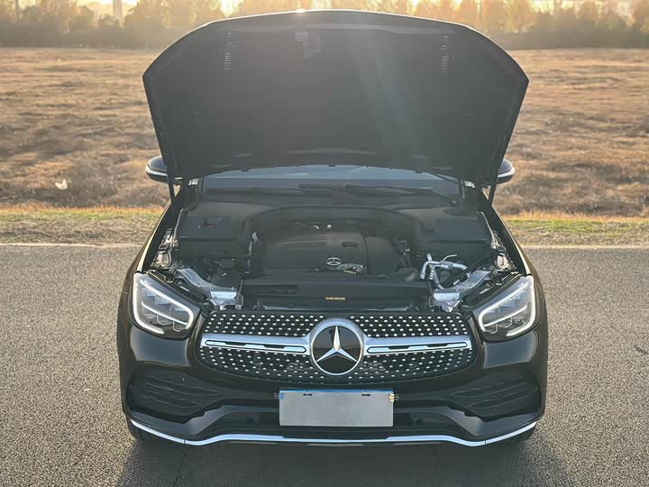 Photo 20 - Mercedes-Benz GLC-Class