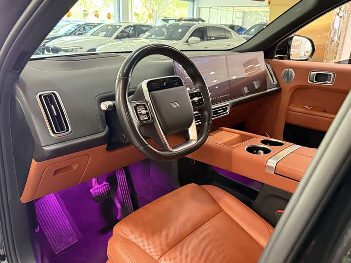 Фото 8 - LiXiang L9