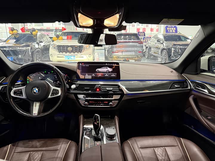 Фото 4 - BMW 5 Series