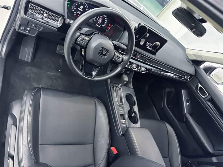 Фото 13 - Honda Civic