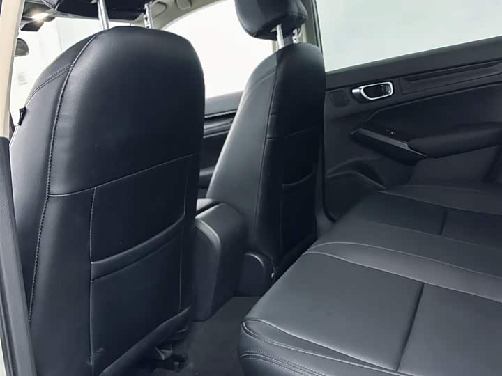 Фото 16 - Honda Civic