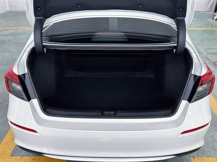 Фото 17 - Honda Civic