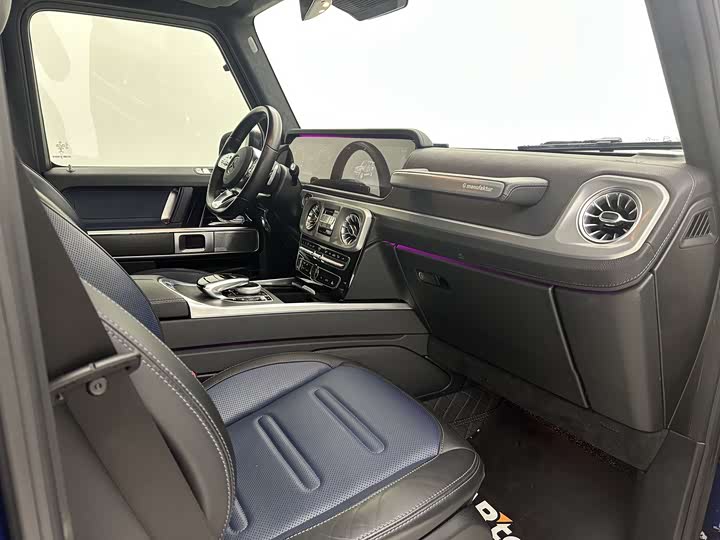 Фото 20 - Mercedes-Benz G-Class