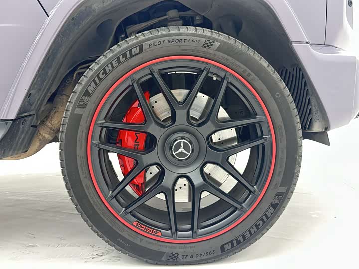 Фото 25 - Mercedes-Benz G-Class