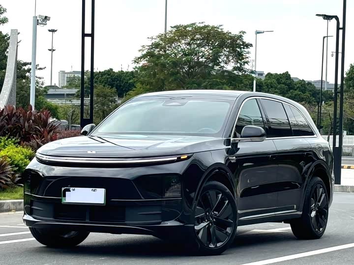 Фото 1 - LiXiang L6