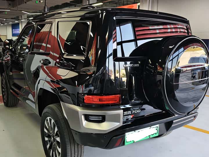 Фото 20 - Tank 700 Hybrid