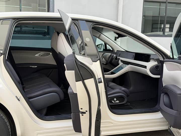 Фото 10 - IM motors LS7