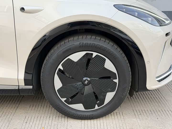 Фото 17 - IM motors LS7