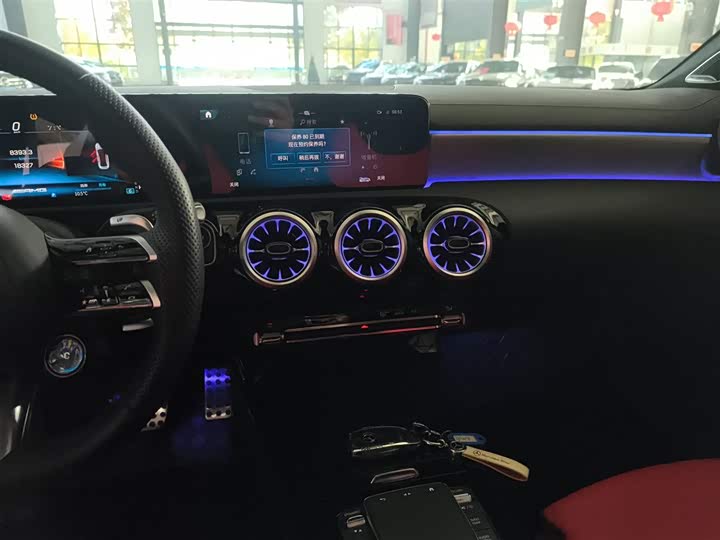 Фото 12 - Mercedes-Benz A-Class AMG