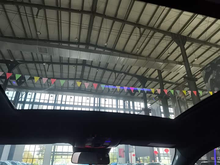 Фото 17 - Mercedes-Benz A-Class AMG