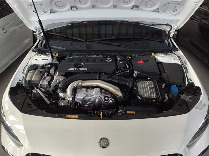 Фото 19 - Mercedes-Benz A-Class AMG