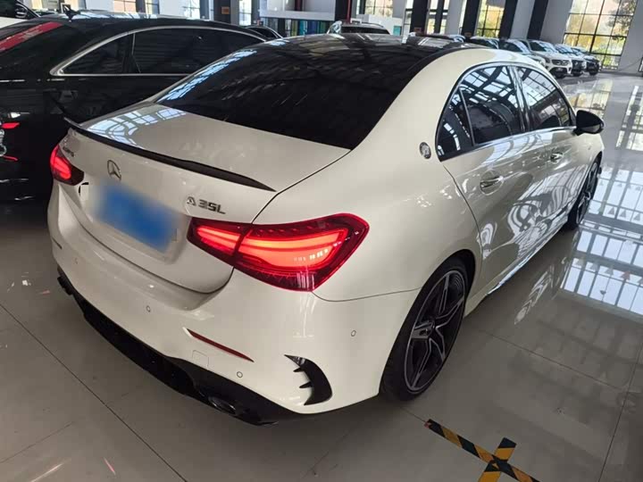 Фото 7 - Mercedes-Benz A-Class AMG