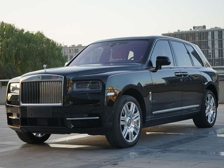 Фото 1 - Rolls-Royce Cullinan