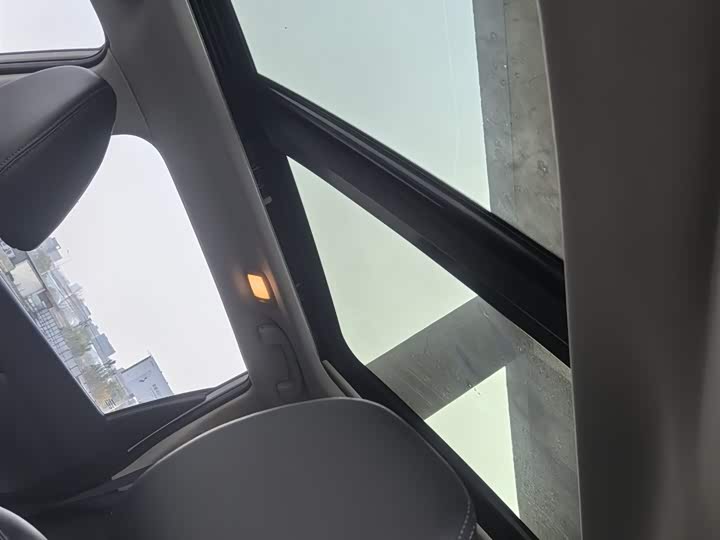 Фото 2 - Nissan X-Trail