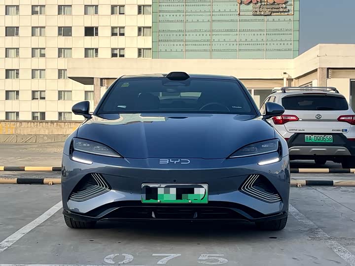 Фото 2 - BYD Seal