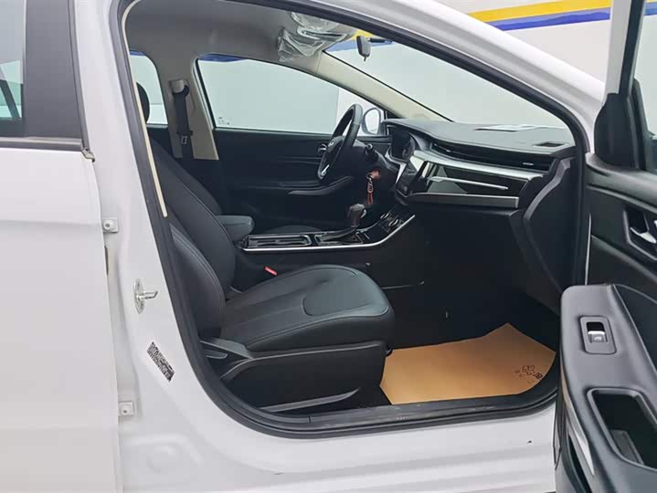 Фото 8 - Chery Arrizo 5