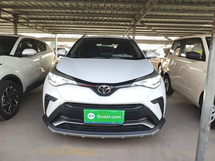 Фото 3 - Toyota Izoa