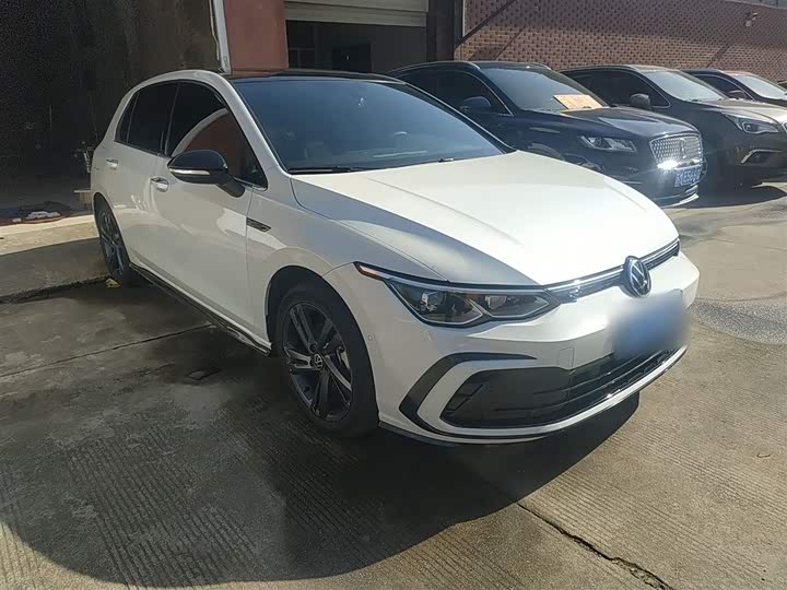 Фото 4 - Volkswagen Golf