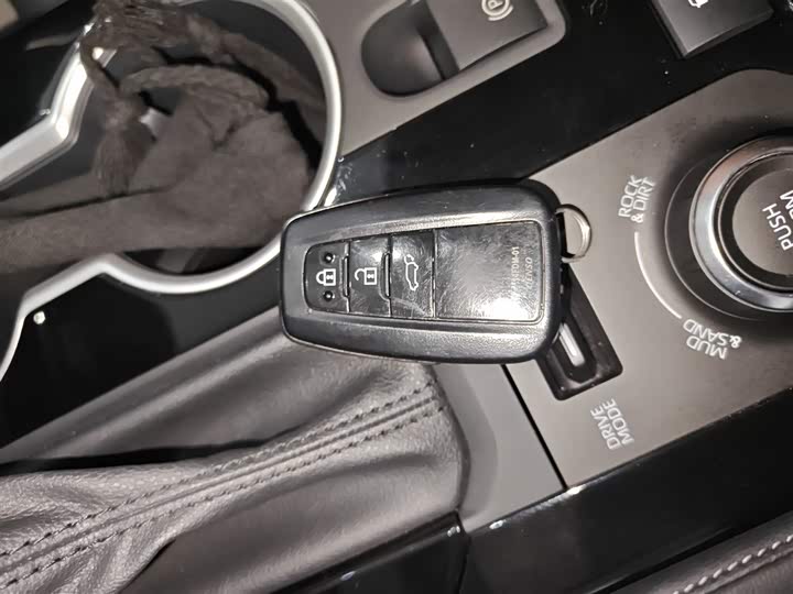 Фото 9 - Toyota Highlander