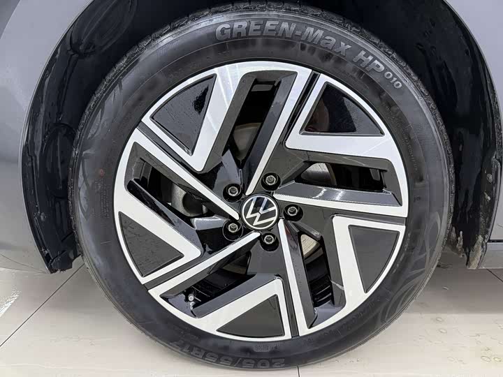 Фото 20 - Volkswagen Sagitar L