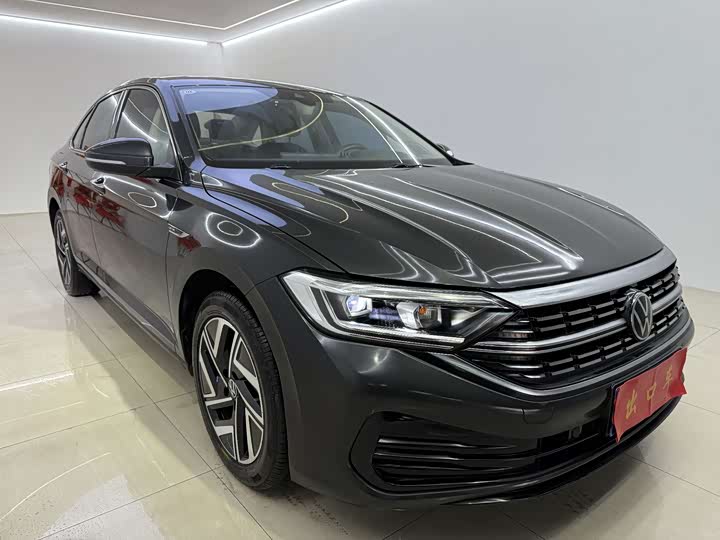 Фото 3 - Volkswagen Sagitar L