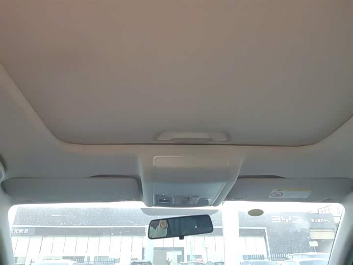 Фото 18 - Volkswagen Passat