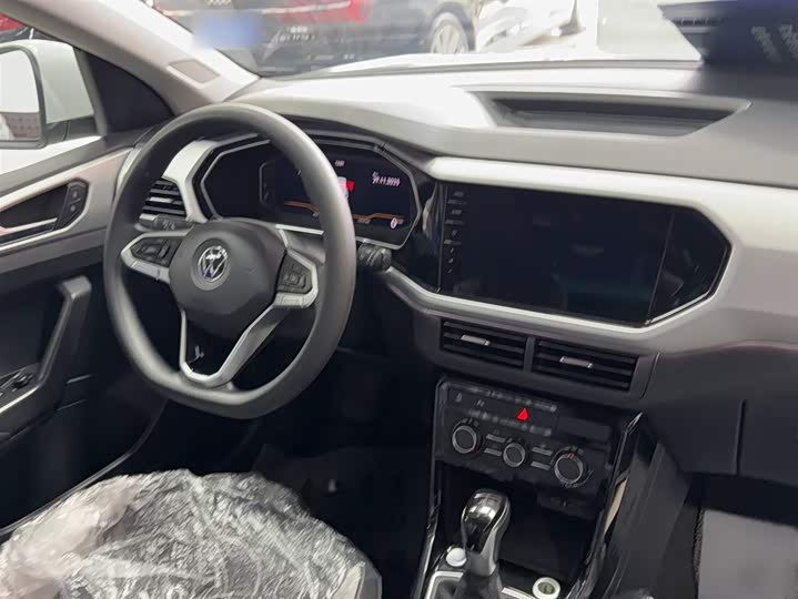 Фото 16 - Volkswagen Tacqua