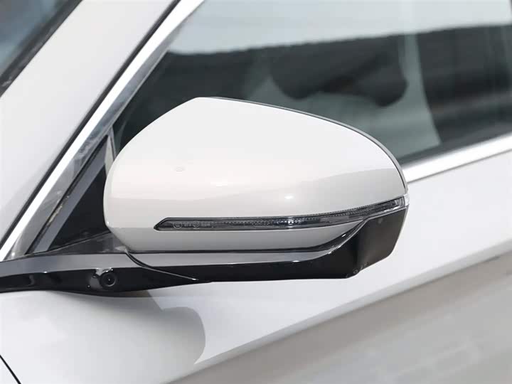 Фото 15 - BYD Song Plus Hybrid/EV